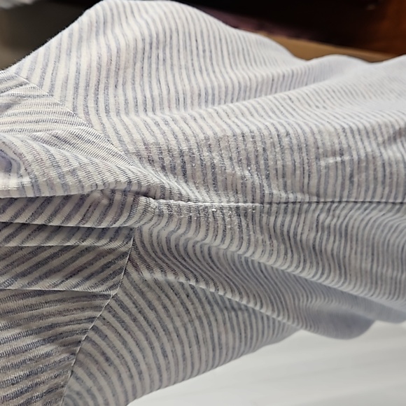 Loft Short Sleeve Top - Picture 7 of 10